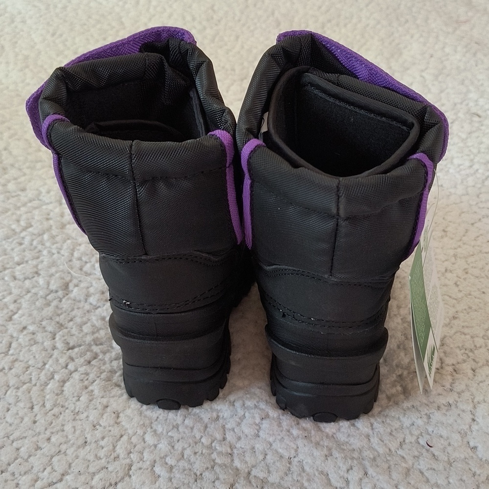 NWT Child's Purple/Black Itasca Snow Cat Winter Boots Size 7 - Picture 5 of 9